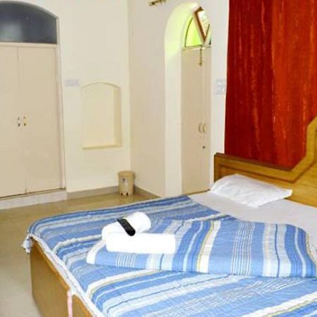 Hotel Bhajgovindam Haridwār Zimmer foto